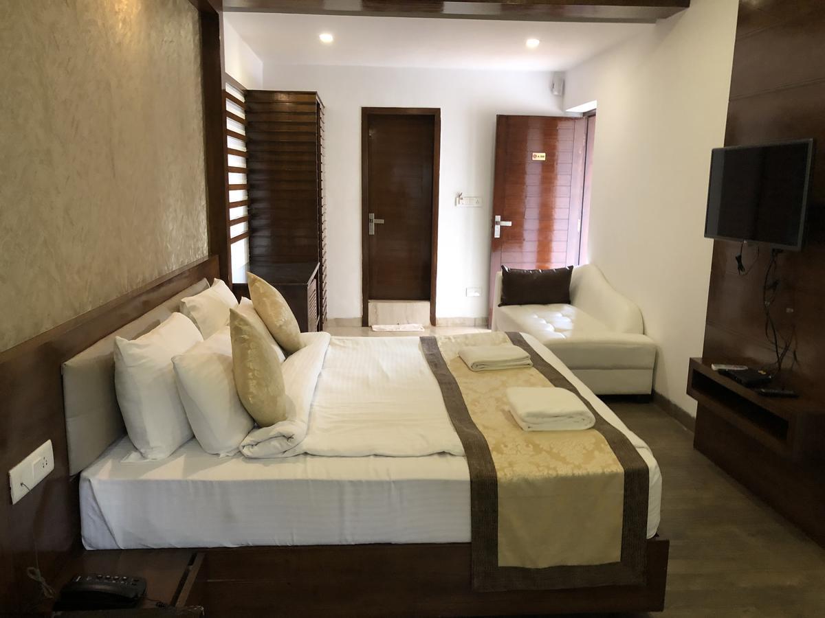 The Verda Le Pearl Candolim Bagian luar foto